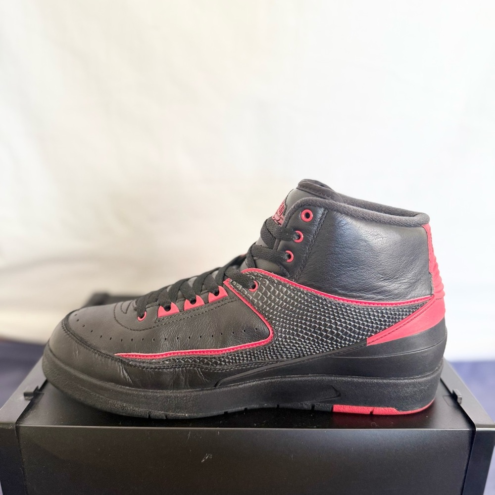 AUTHENTIC Jordan 2 Retro Alternate 87 size 9.5 834274-001 2016 PRE-OWNED - Picture 4 of 8